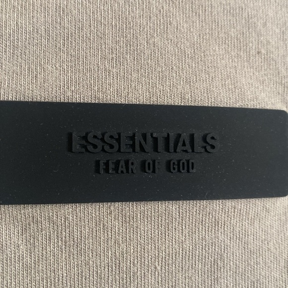 Fear of God x Essentials Men's Oversized T-Shirt Size L - Picture 4 of 9